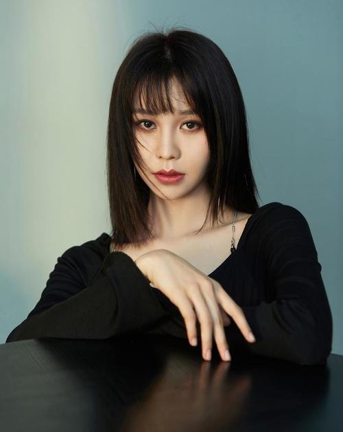 我的姐姐阿丽亚官方正式版下载最新版如何更新（一键操作轻松升级！）