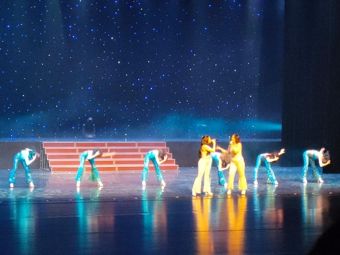 在舞台上绽放：探索舞姬绅士游戏的魅力