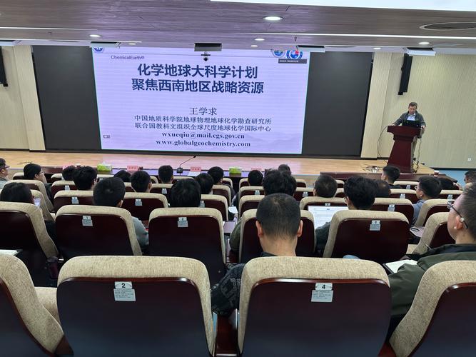 探索问题大学的更新地址：深度分析和实用建议