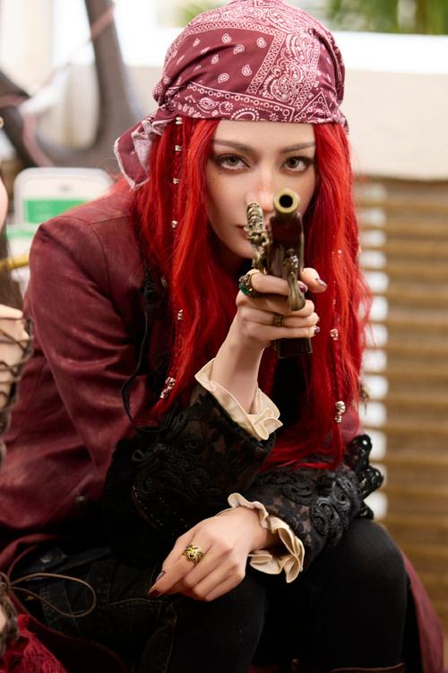 拜金女孩最新版本：深度解析与市场反响