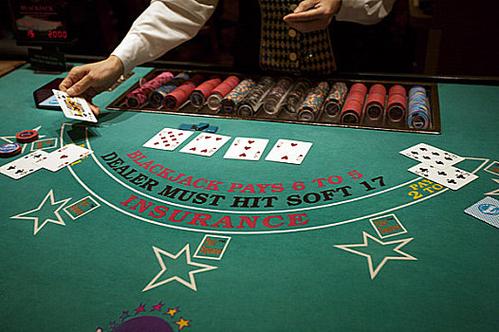 欲望21点：牌桌下的暗潮胸涌游戏官网使用教程