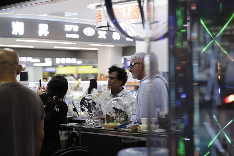 深度解析《心跳假期》官方正式版下载最新版：技术与游戏体验的完美结合