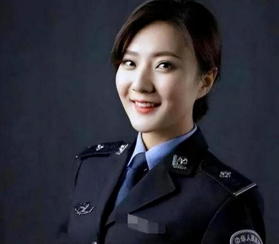 深度解析：女警小岛最新版本的动态与前景