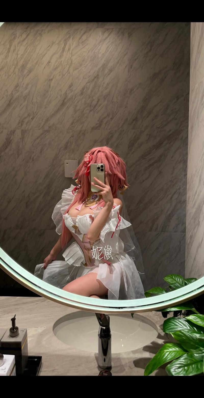 对妻子进行Cosplay指导的实用下载教程