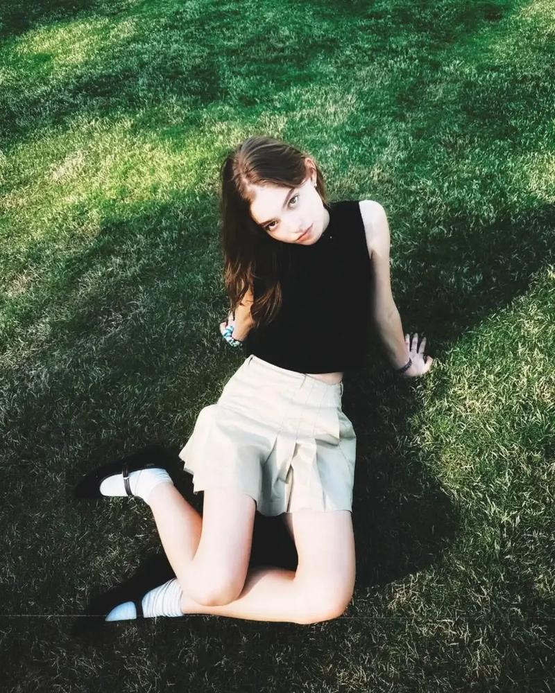 详解推特博主Emma汉化版最新更新内容的实用教程